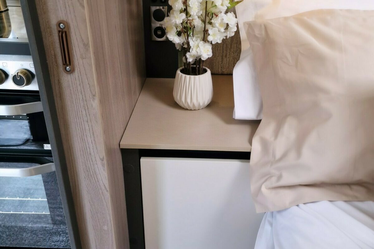 2025 BESSACARR 845 BEDROOM