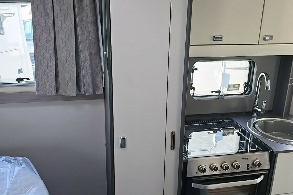 2025 ASCARI 384 BEDROOM