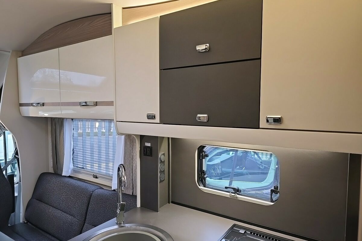 2025 SWIFT VOYAGER 594 KITCHEN STORAGE