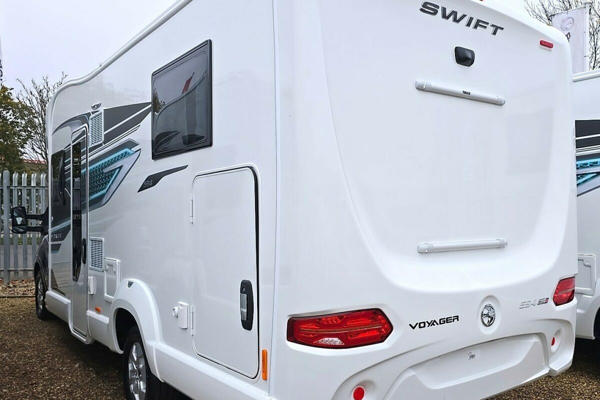 2025 SWIFT VOYAGER SERIES 5 594 REAR N/S