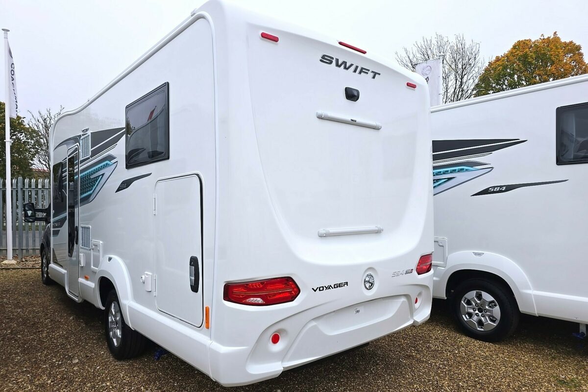 2025 SWIFT VOYAGER 594 REAR O/S