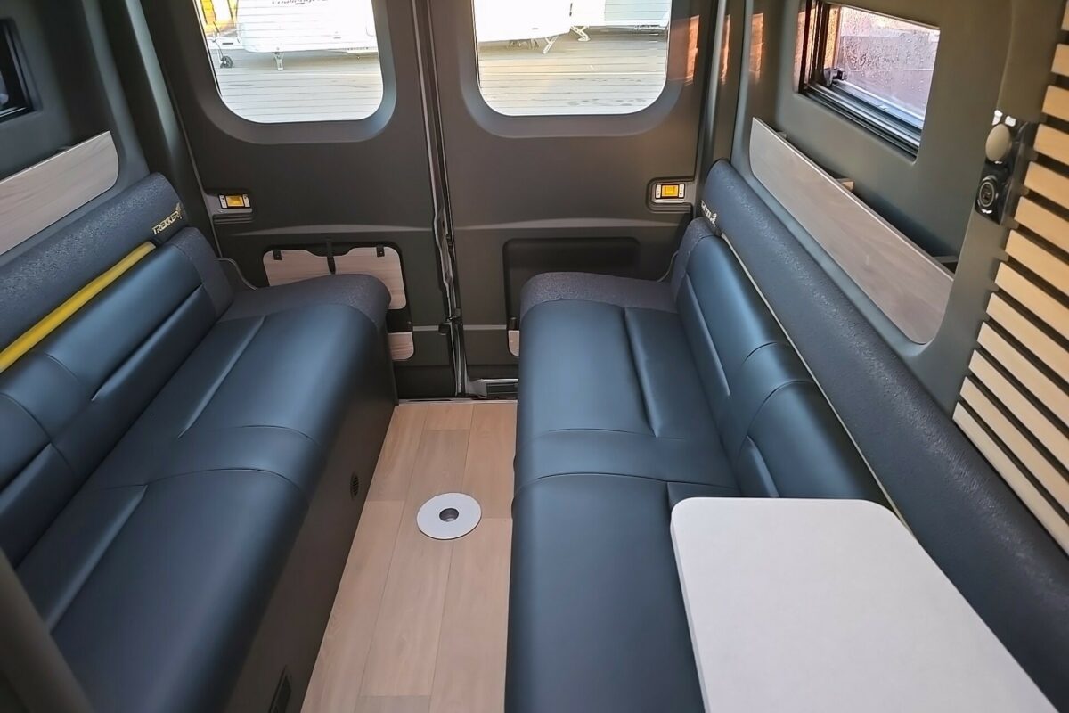 2025 TREKKER XL LOUNGE SEATING