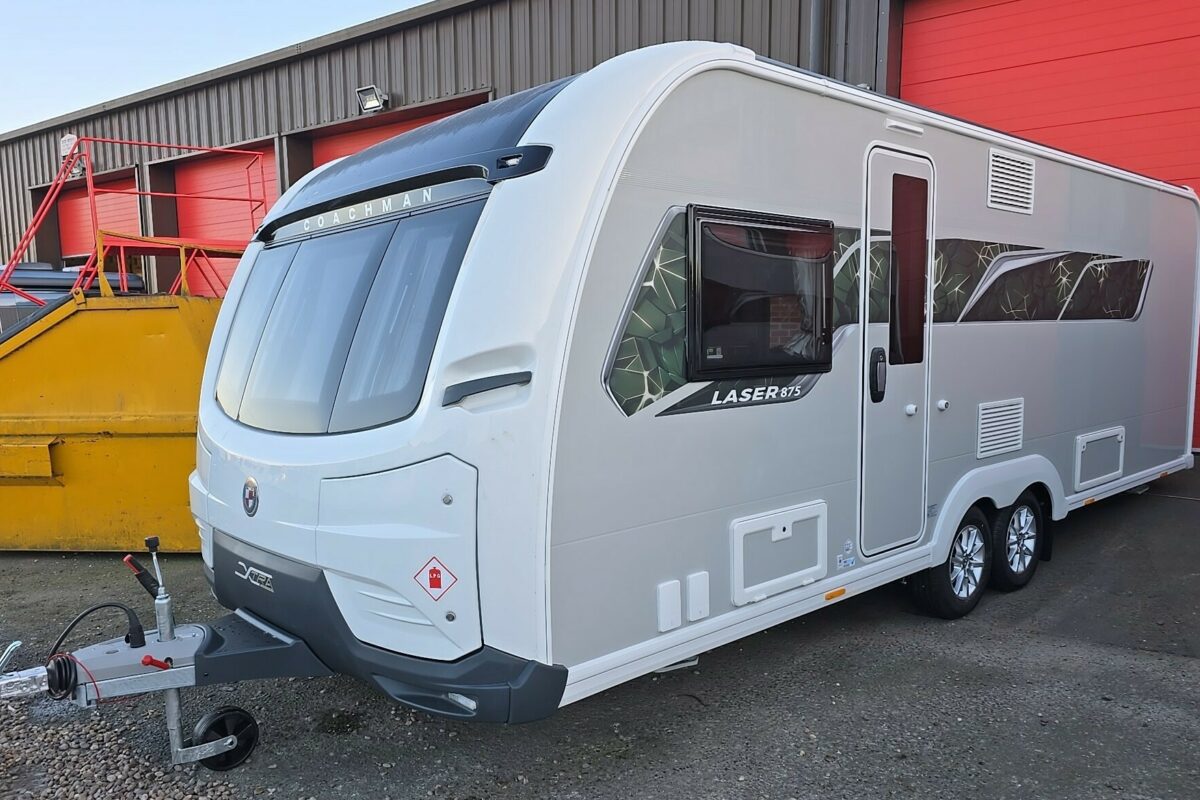2025 Laser Xtra 875 Front o/s