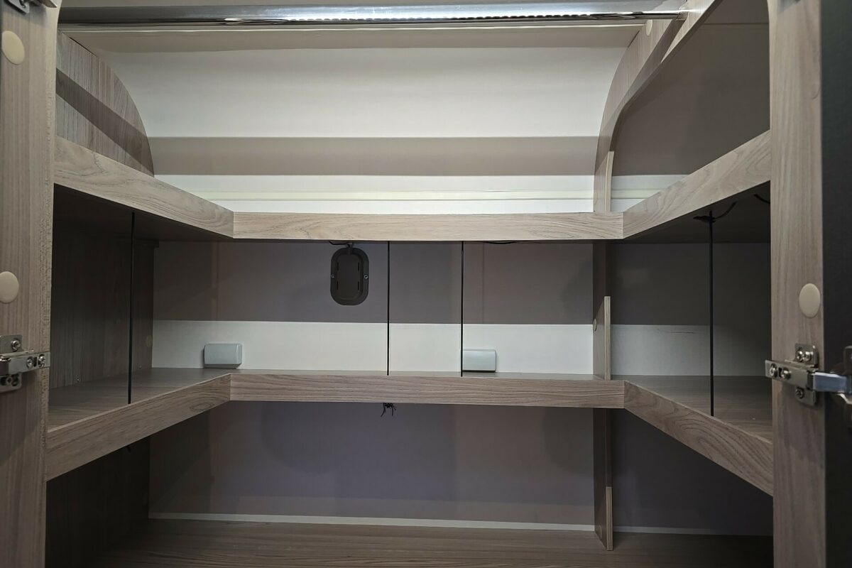 2023 SWIFT VOYAGER 540 WASHROOM