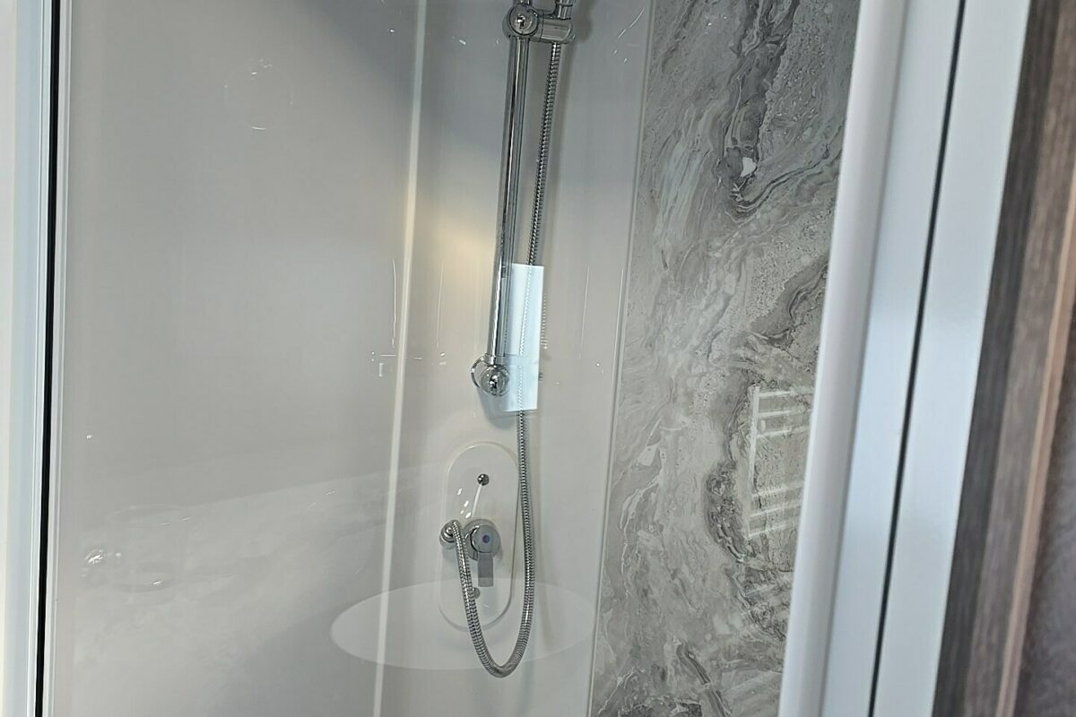 2023 COACHMAN LUSSO 1 SHOWER