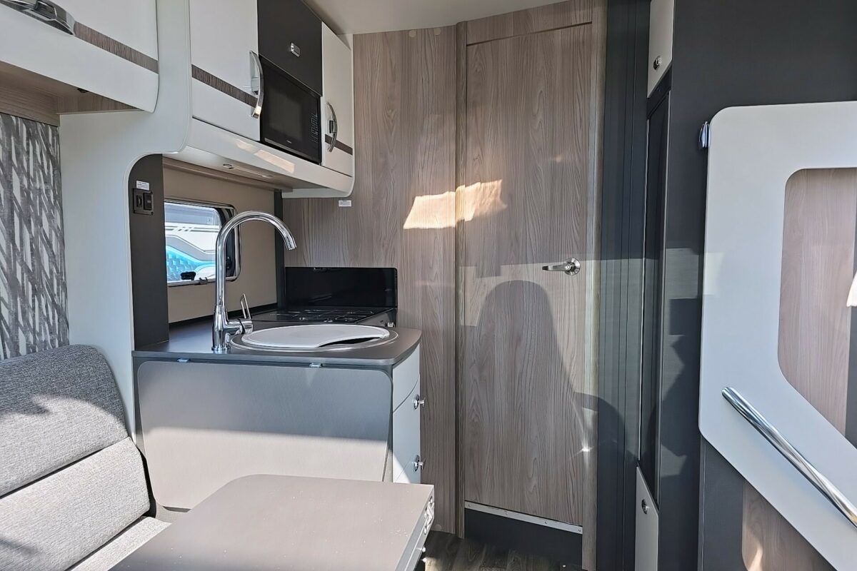 2025 SWIFT ESCAPE 684 VIEW