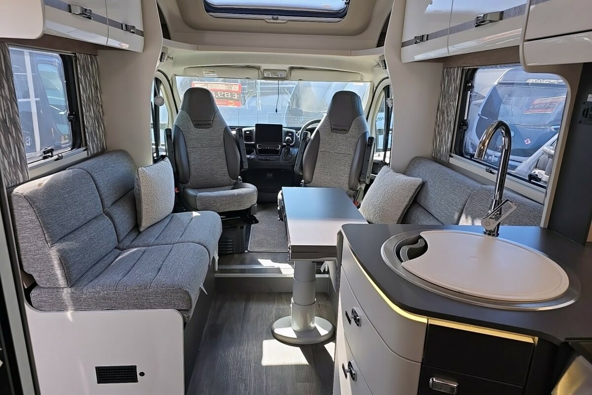 2025 SWIFT ESCAPE 684 VIEW