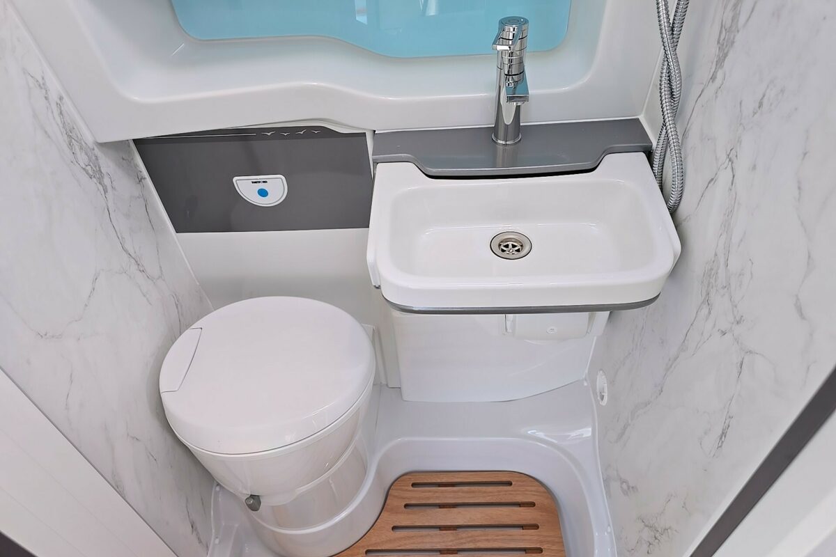 WASH ROOM