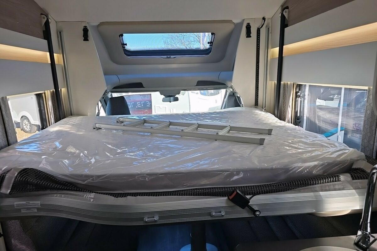 DROP BED