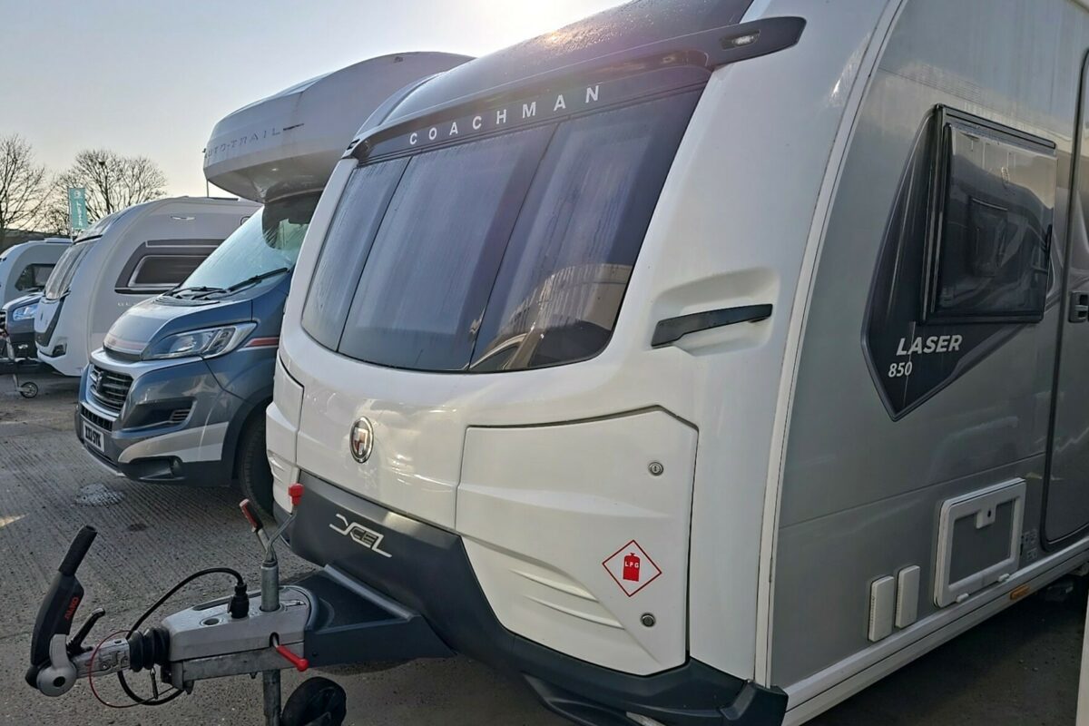 2022 COACHMAN LASER XCEL 850 FRONT N/S