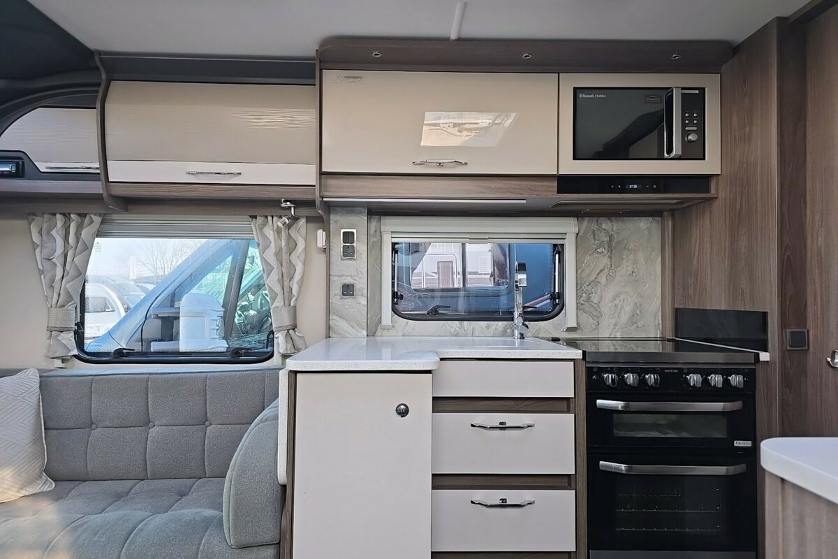 2022 COACHMAN LASER XCEL 850 ENTRANCE