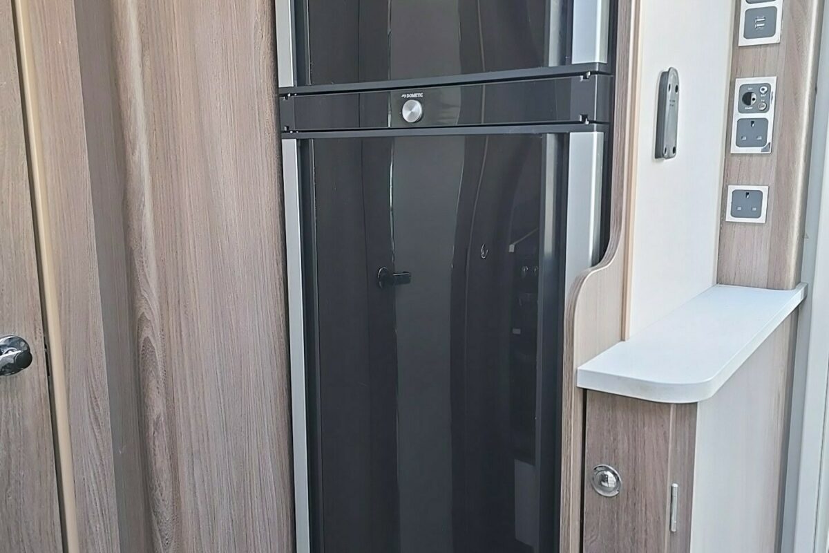2022 COACHMAN LASER XCEL 850 FRIDGE