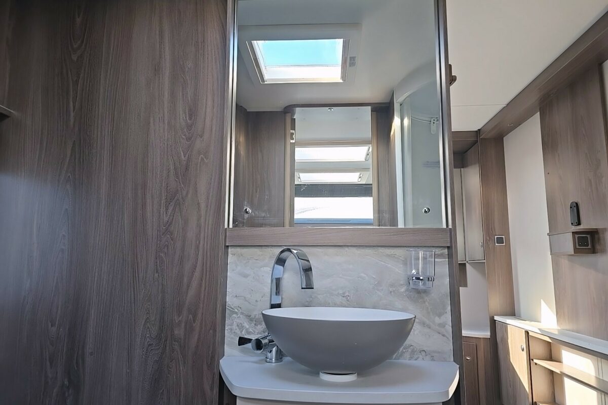 2022 COACHMAN LASER XCEL 850 WASHROOM