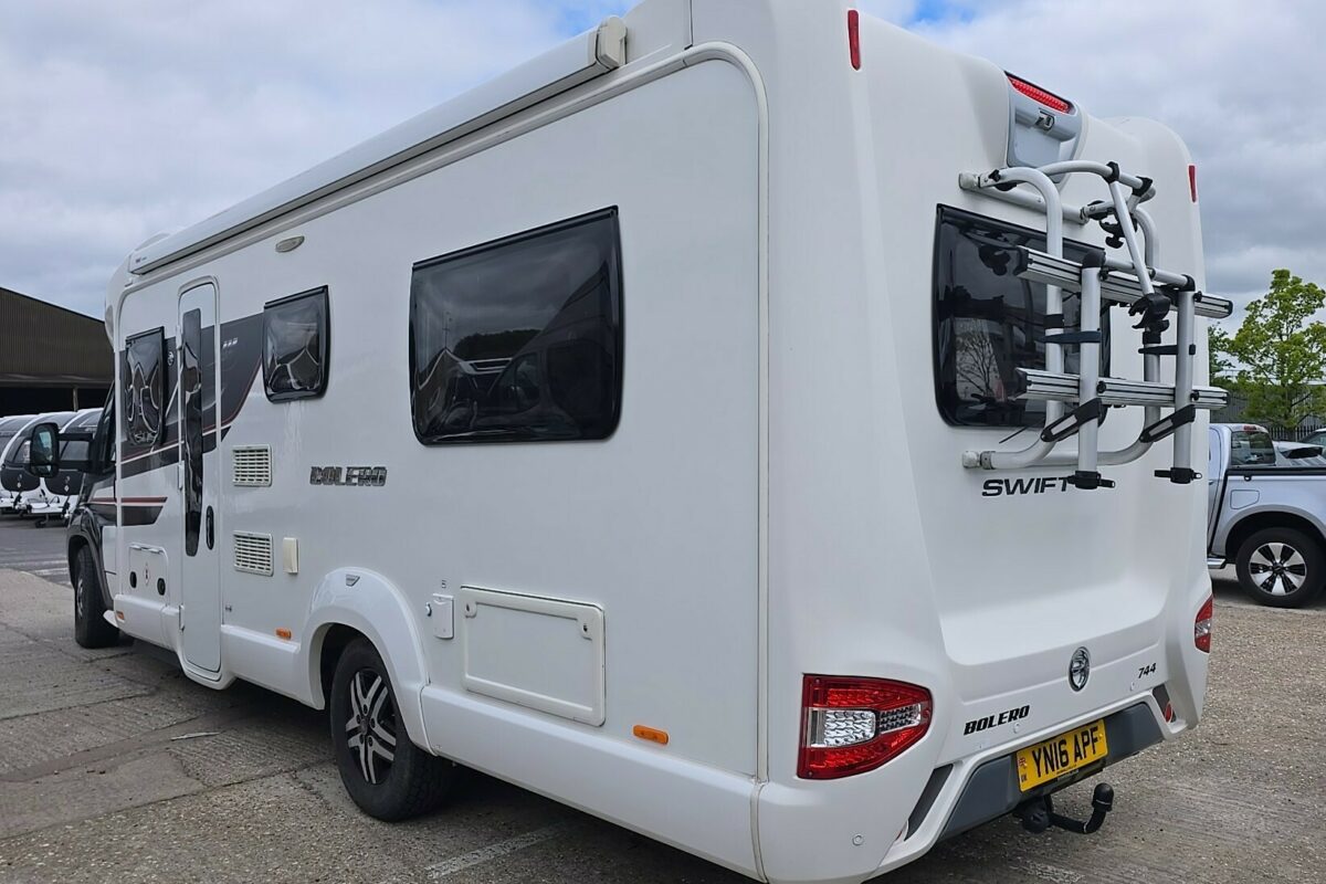 2016 SWIFT BOLERO 744 REAR N/S