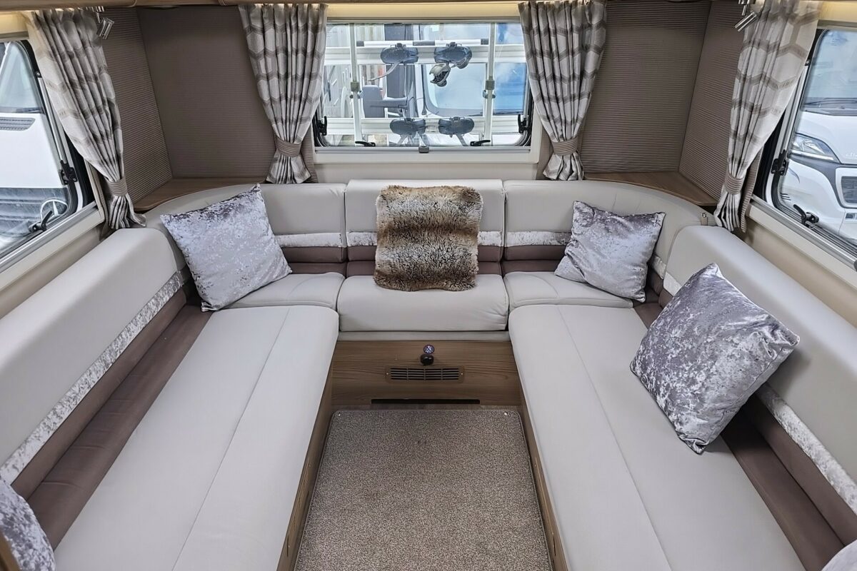 2016 SWIFT BOLERO 744 REAR SEATING