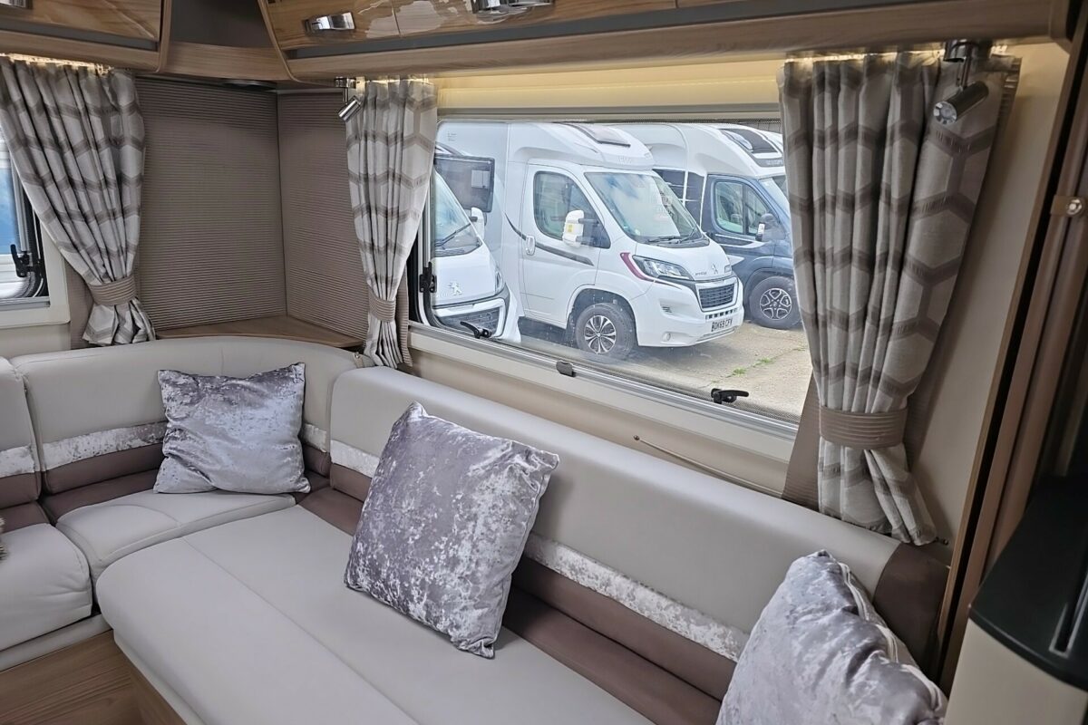 2016 SWIFT BOLERO 744 REAR SEATING