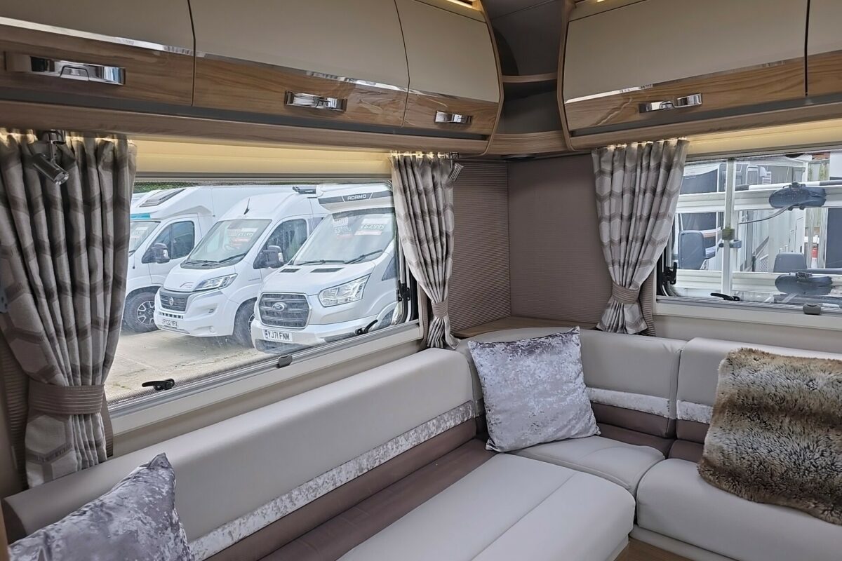 2016 SWIFT BOLERO 744 REAR SEATING
