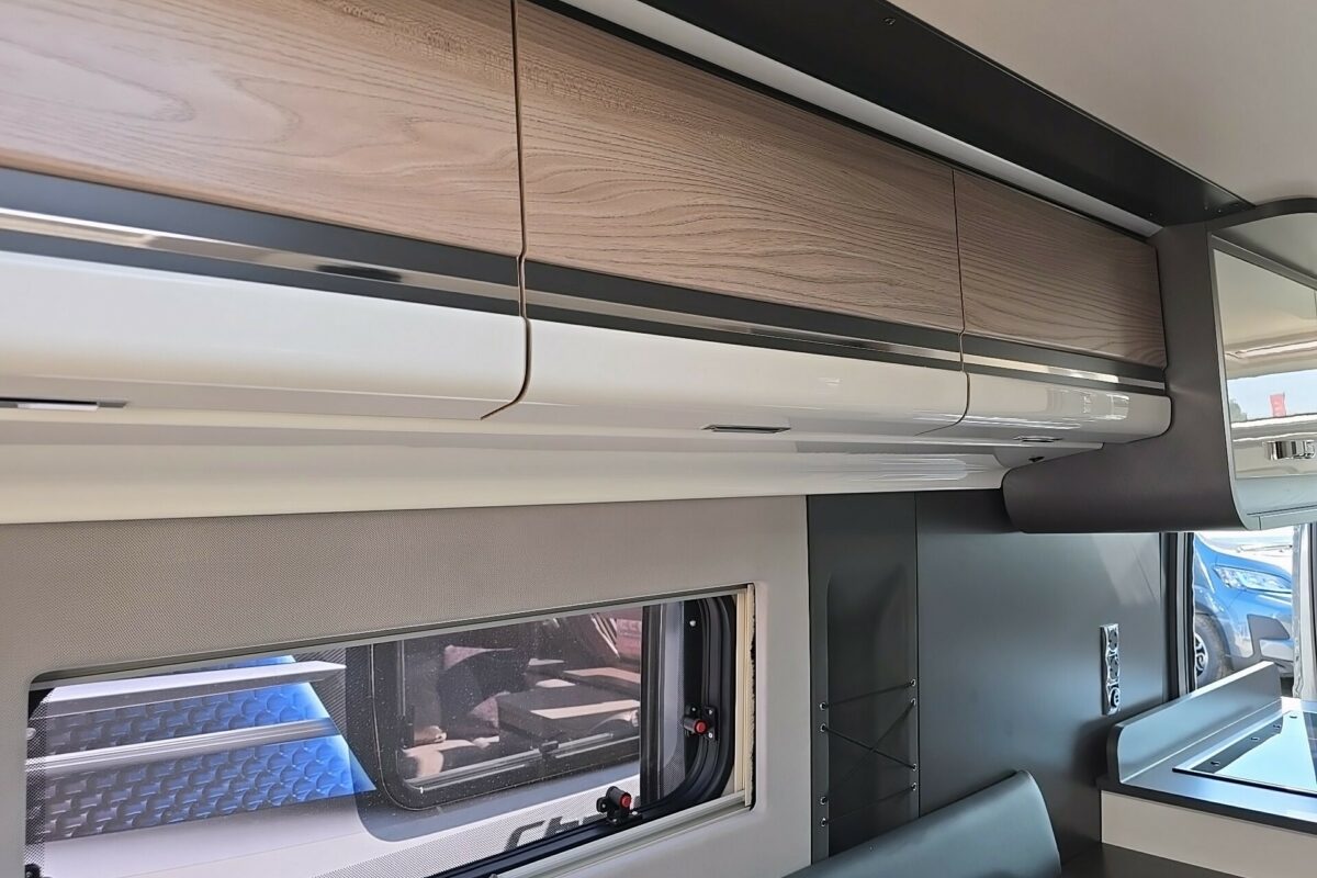 2025 SWIFT CARRERA 132 STORAGE