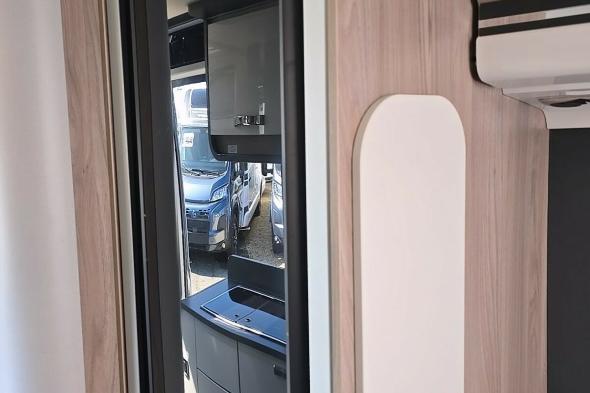 2025 SWIFT CARRERA 132 FRIDGE