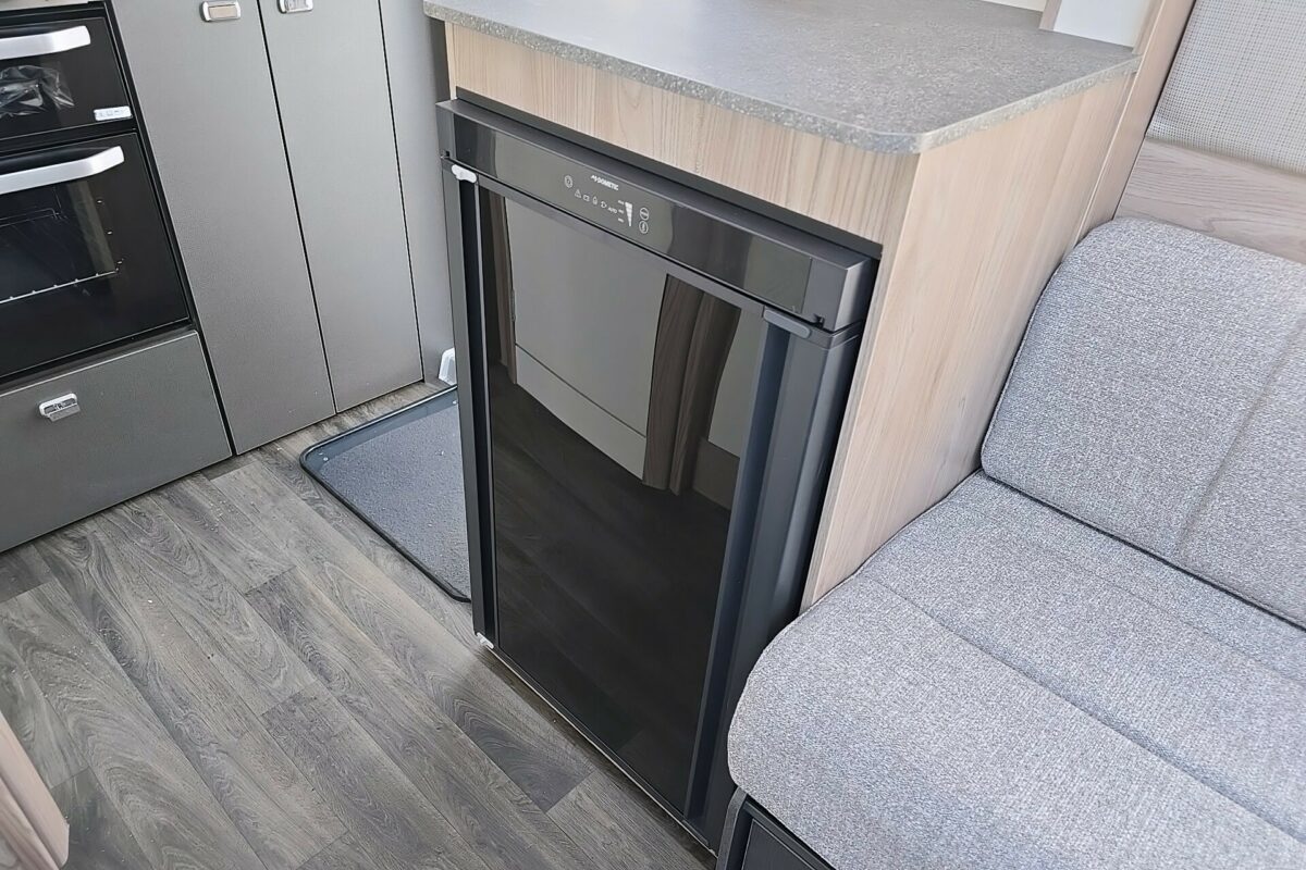 2025 SWIFT SPRITE EXCLUSIVE COMPACT FRIDGE