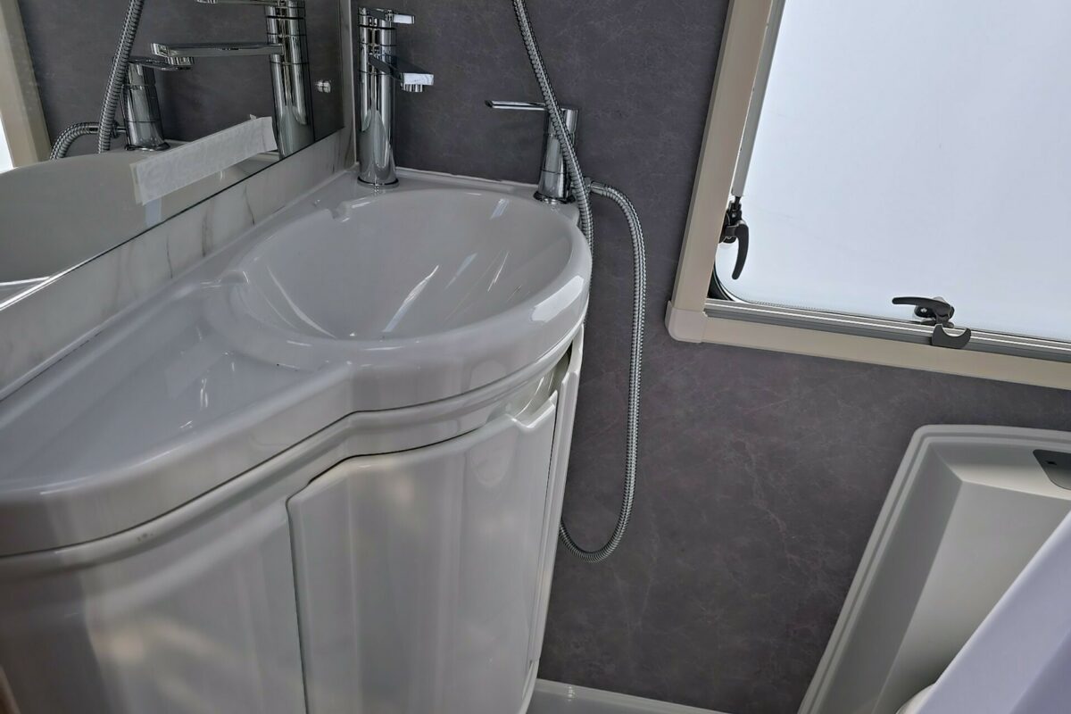 2025 SWIFT SPRITE EXCLUSIVE COMPACT BATHROOM