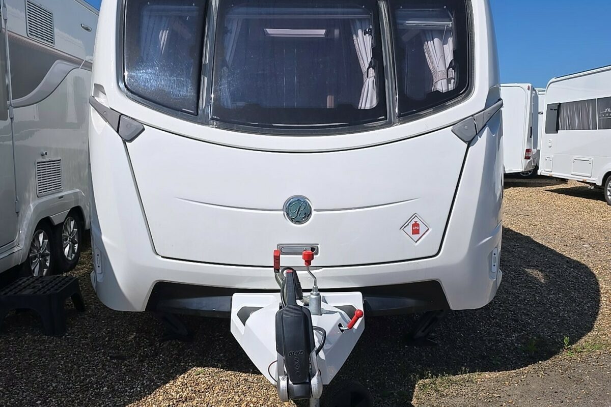2016 BESSACARR CAMEO 580 FRONT