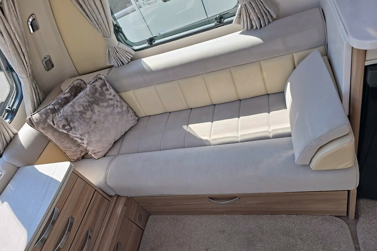 2016 BESSACARR CAMEO 580 SEAT