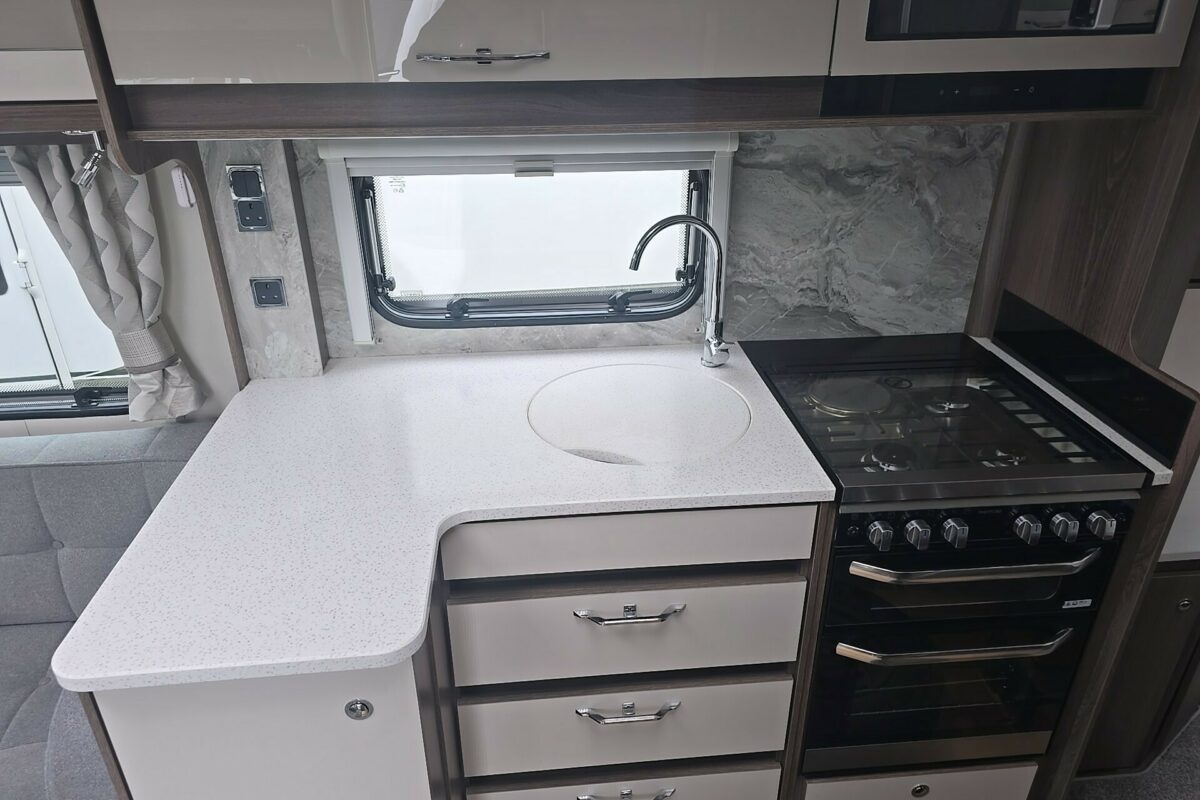2022 COACHMAN LASER 875 XCEL KITCHEN