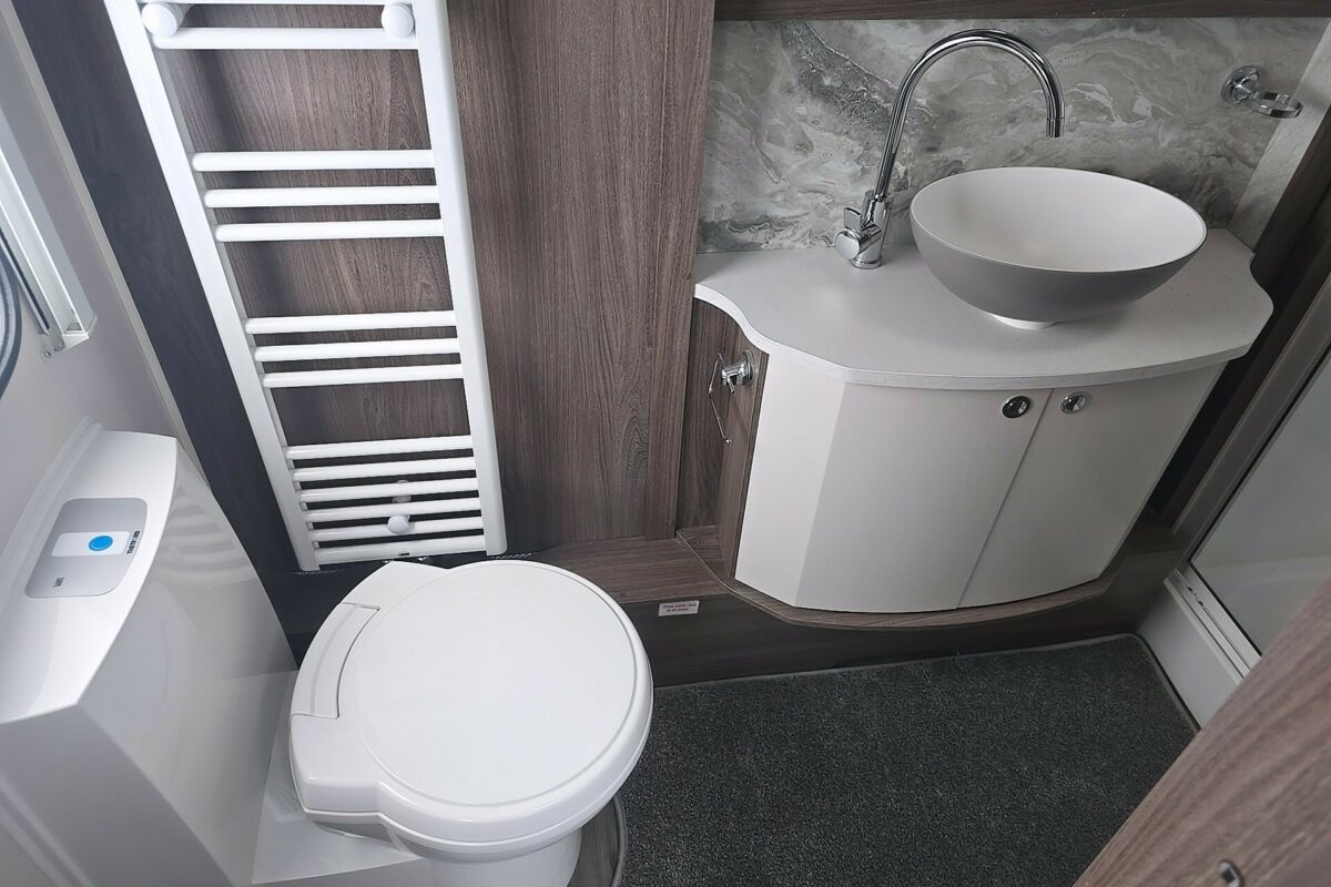 2022 COACHMAN LASER 875 XCEL BATHROOM