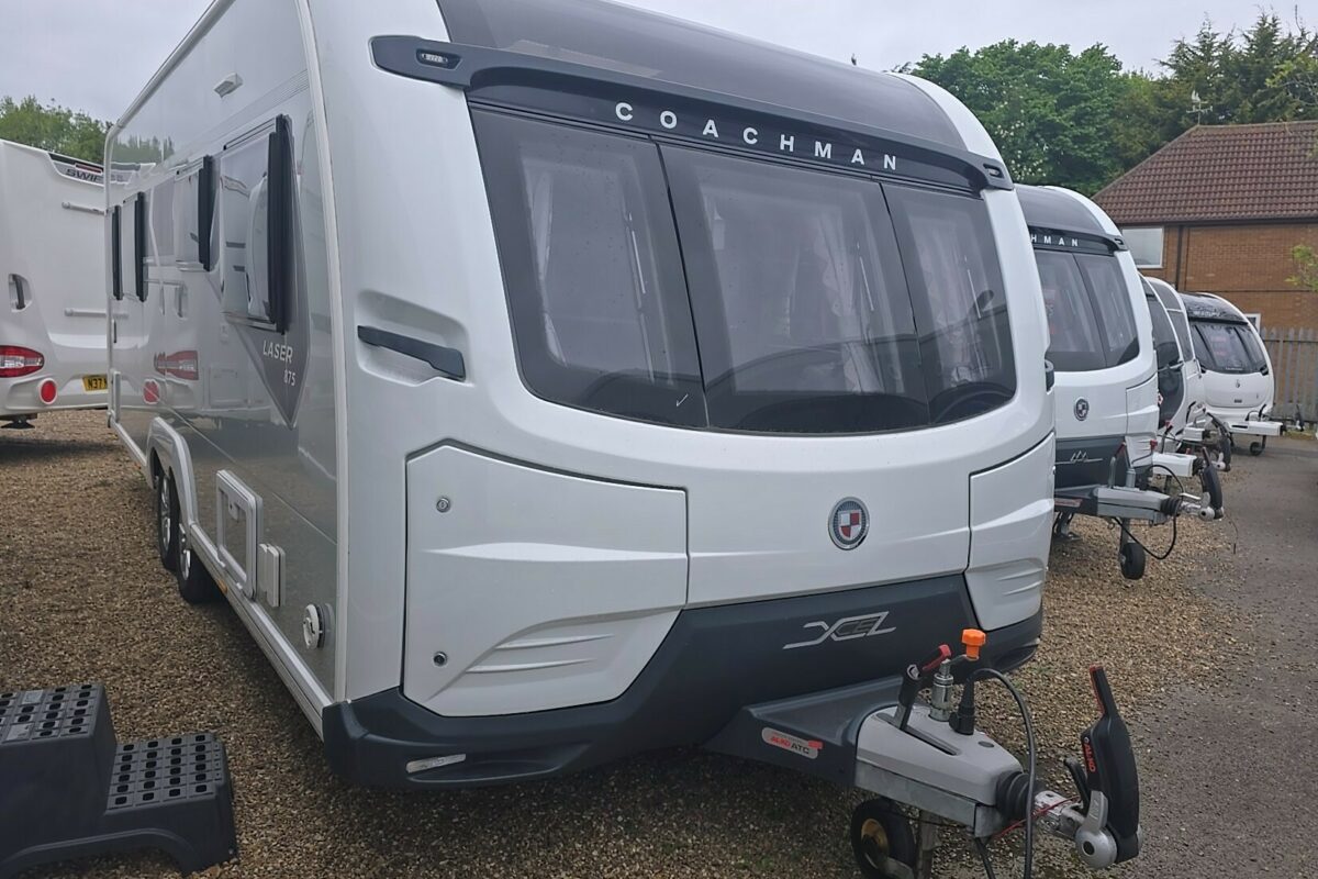 2022 COACHMAN LASER 875 XCEL FRONT O/S