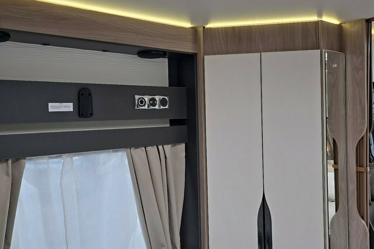 2025 BESSACARR 780 STORAGE