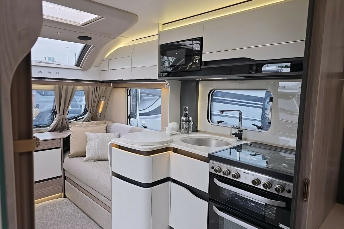 2025 BESSACARR 780 VIEW