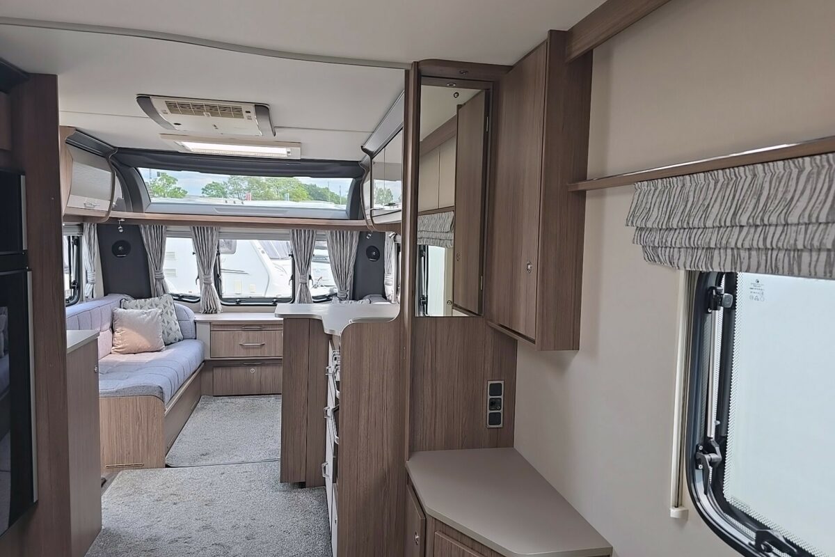 2020 COACHMAN LASER XCEL 875 VIEW