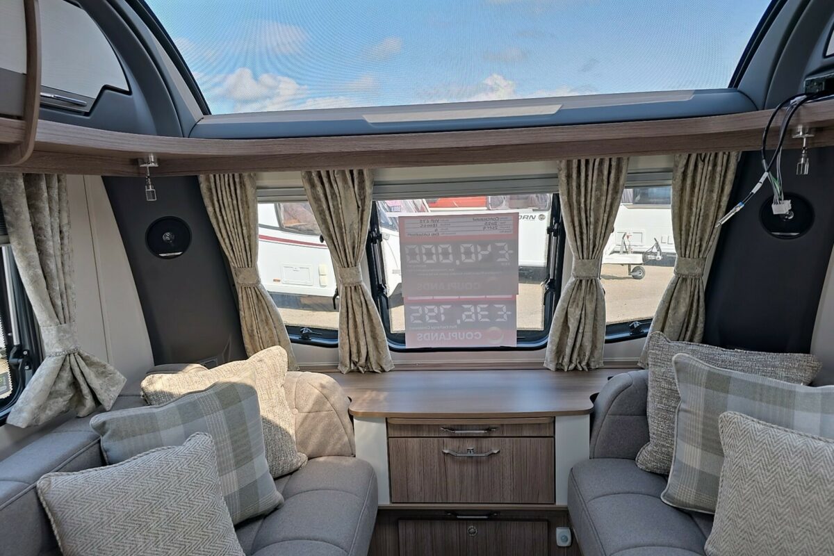COACHMAN VIP 675 VIEW