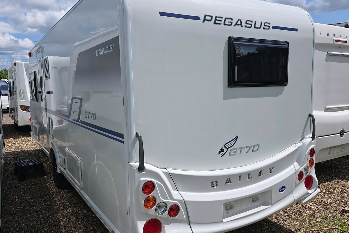 2018 BAILEY PEGASUS GT70 BRINDISI REAR N/S