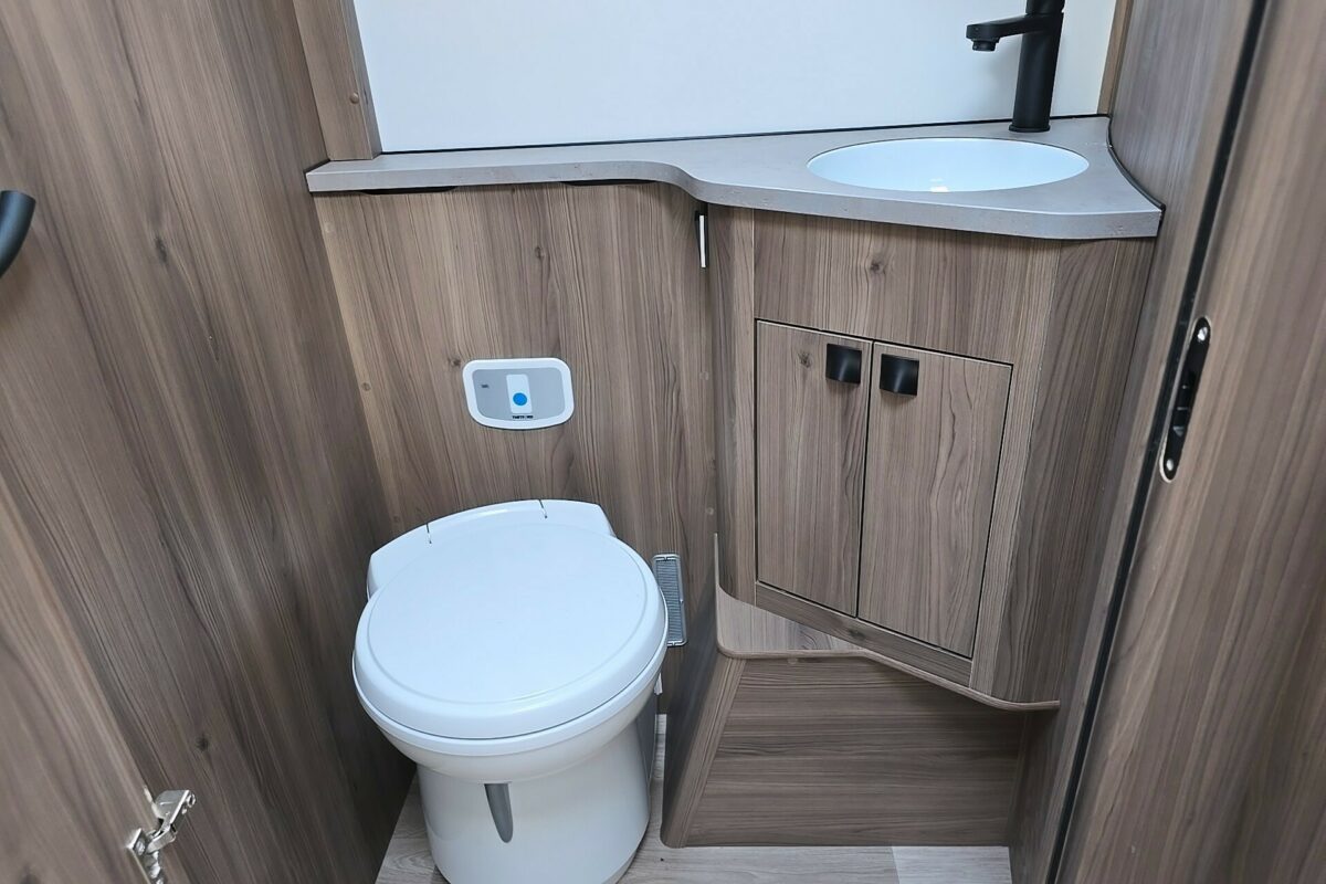 WASHROOM