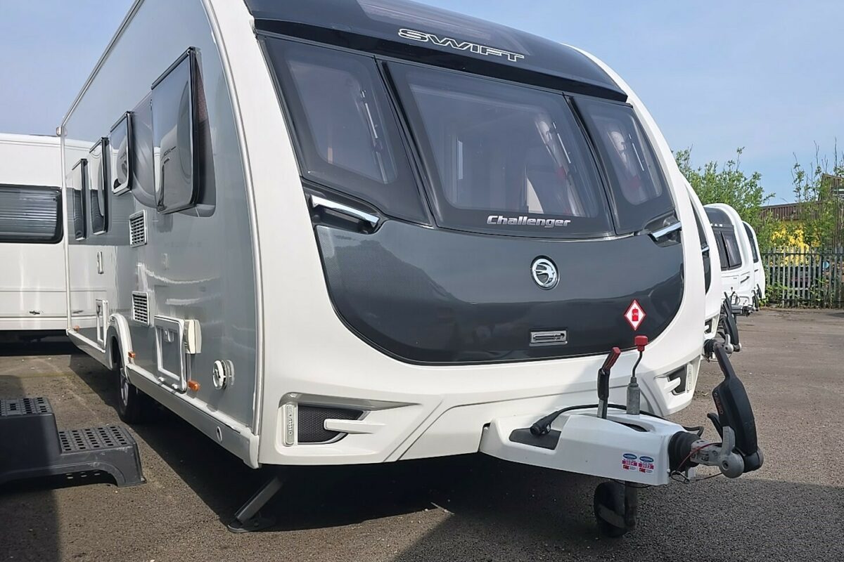 2018 SWIFT CHALLENGER 560 FRONT O/S