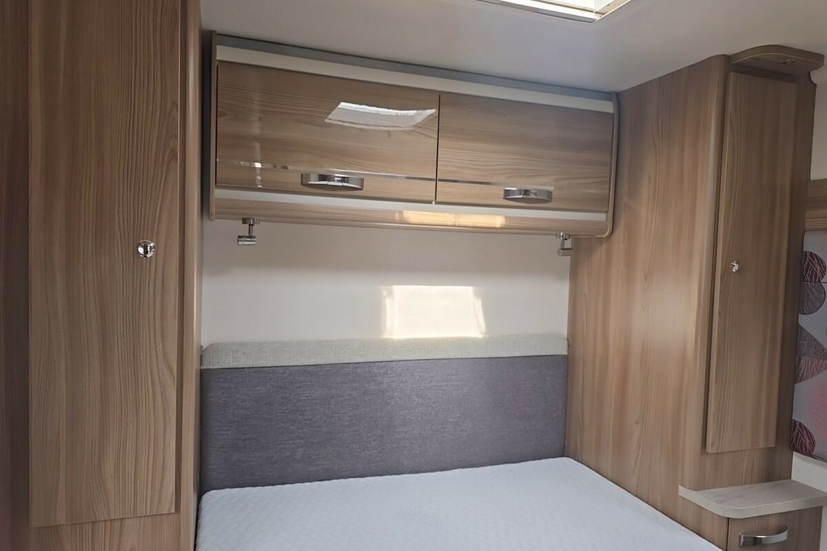 2018 SWIFT CHALLENGER 560 BEDROOM