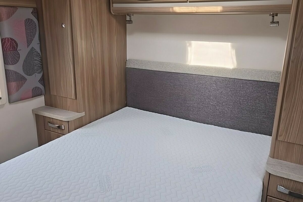 2018 SWIFT CHALLENGER 560 BED