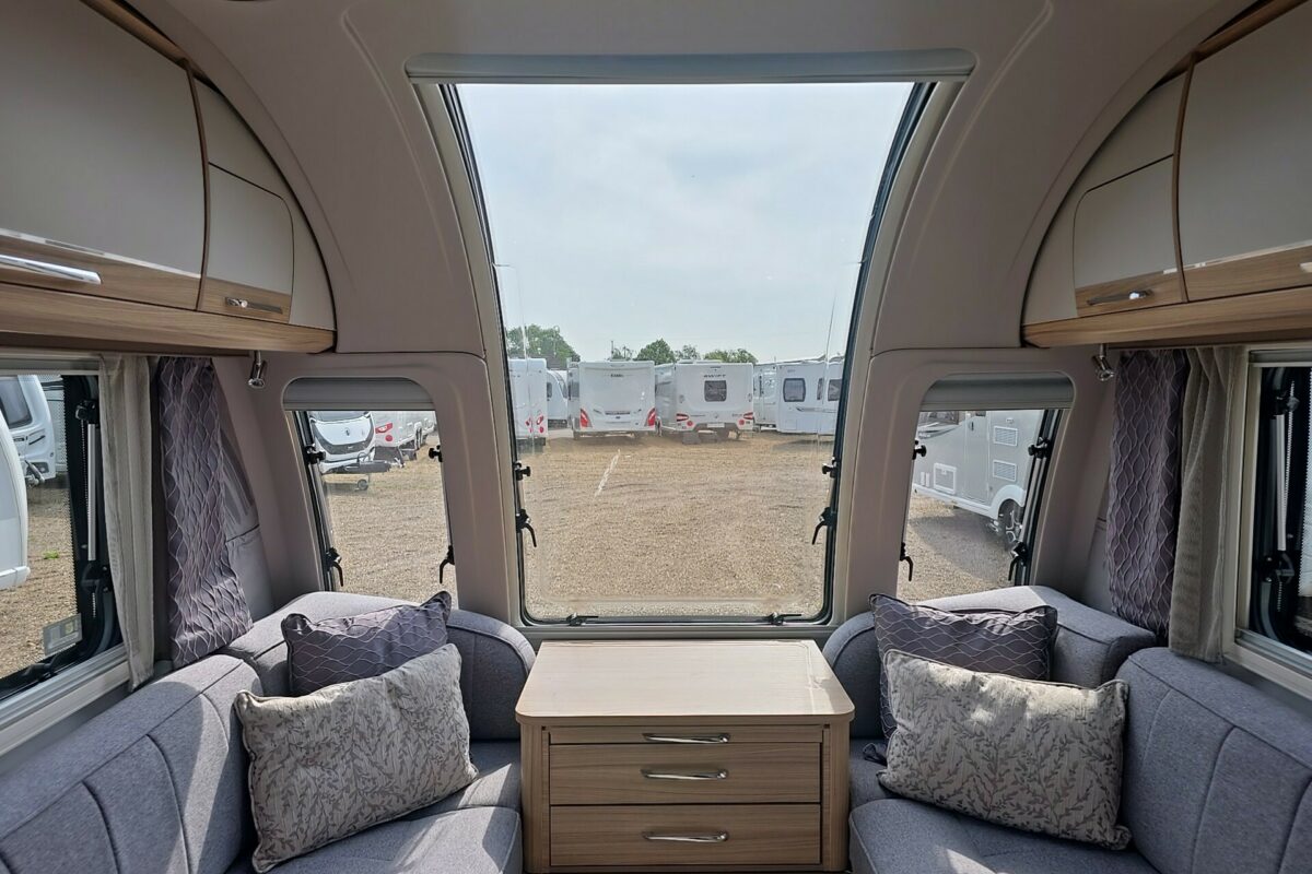 2022 BAILEY UNICORN CABRERA LOUNGE VIEW