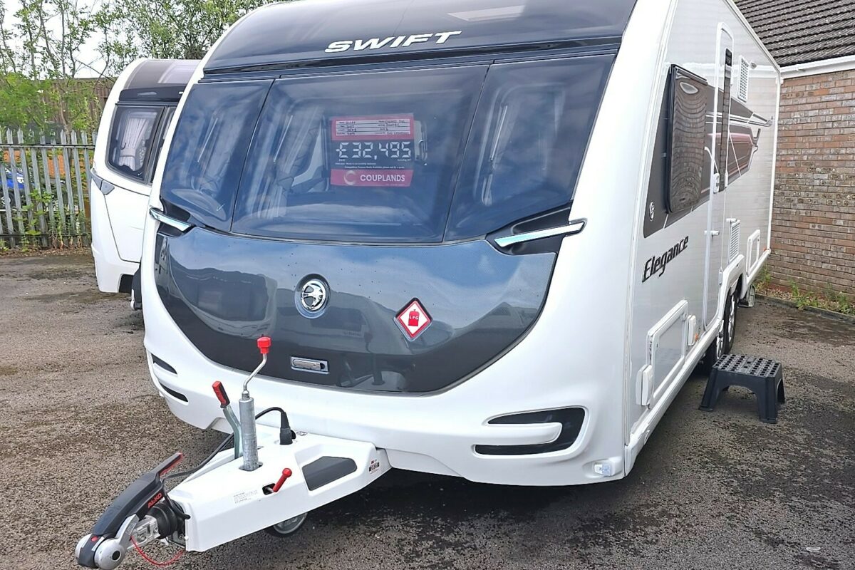 2022 SWIFT ELEGANCE 845 FRONT N/S