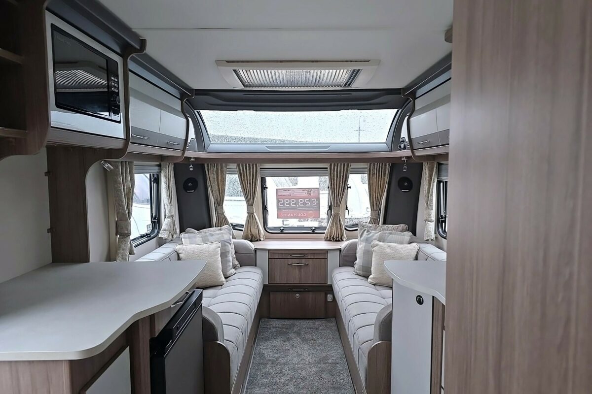 2024 COACHMAN VIP 460 VIEW