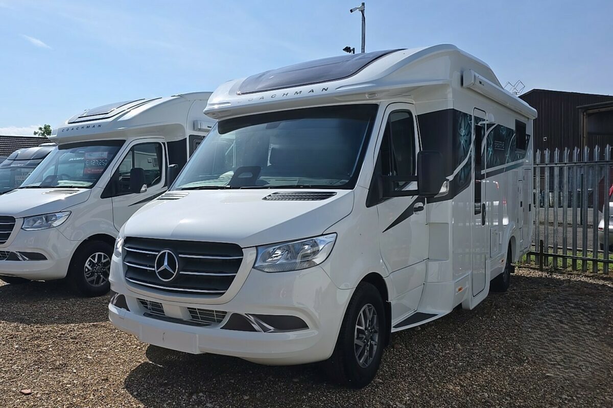 2025 SPORTIVO TM565 FRONT O/S