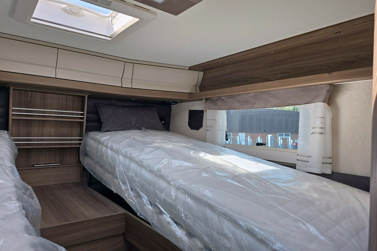 2025 SPORTIVO TM565 BEDROOM