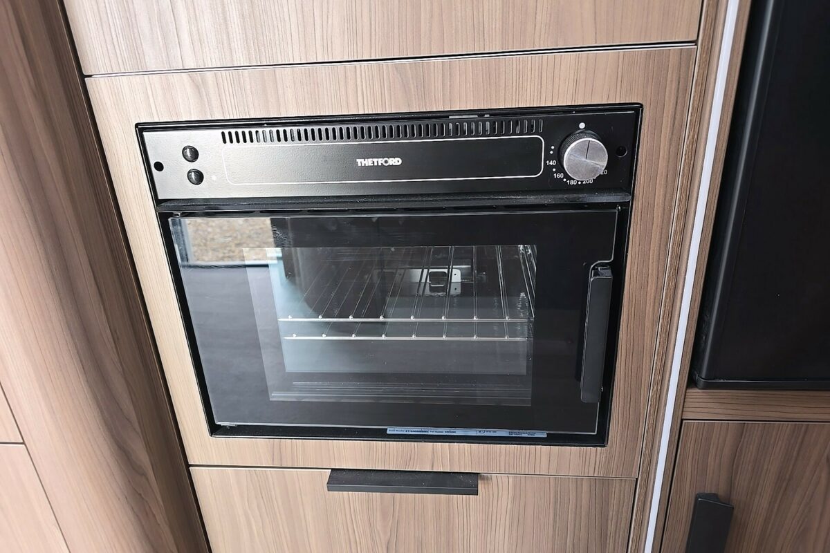 2025 SPORTIVO TM565 OVEN