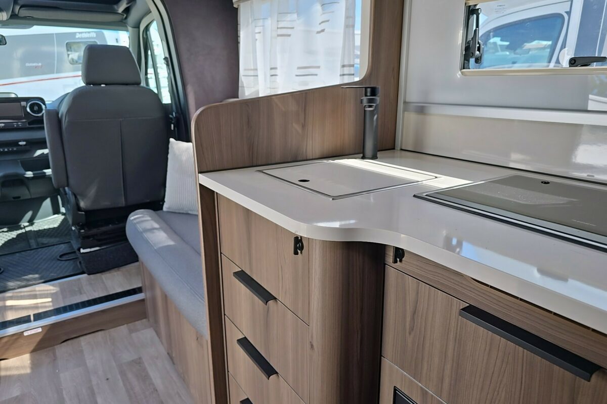 2025 SPORTIVO TM565 VIEW