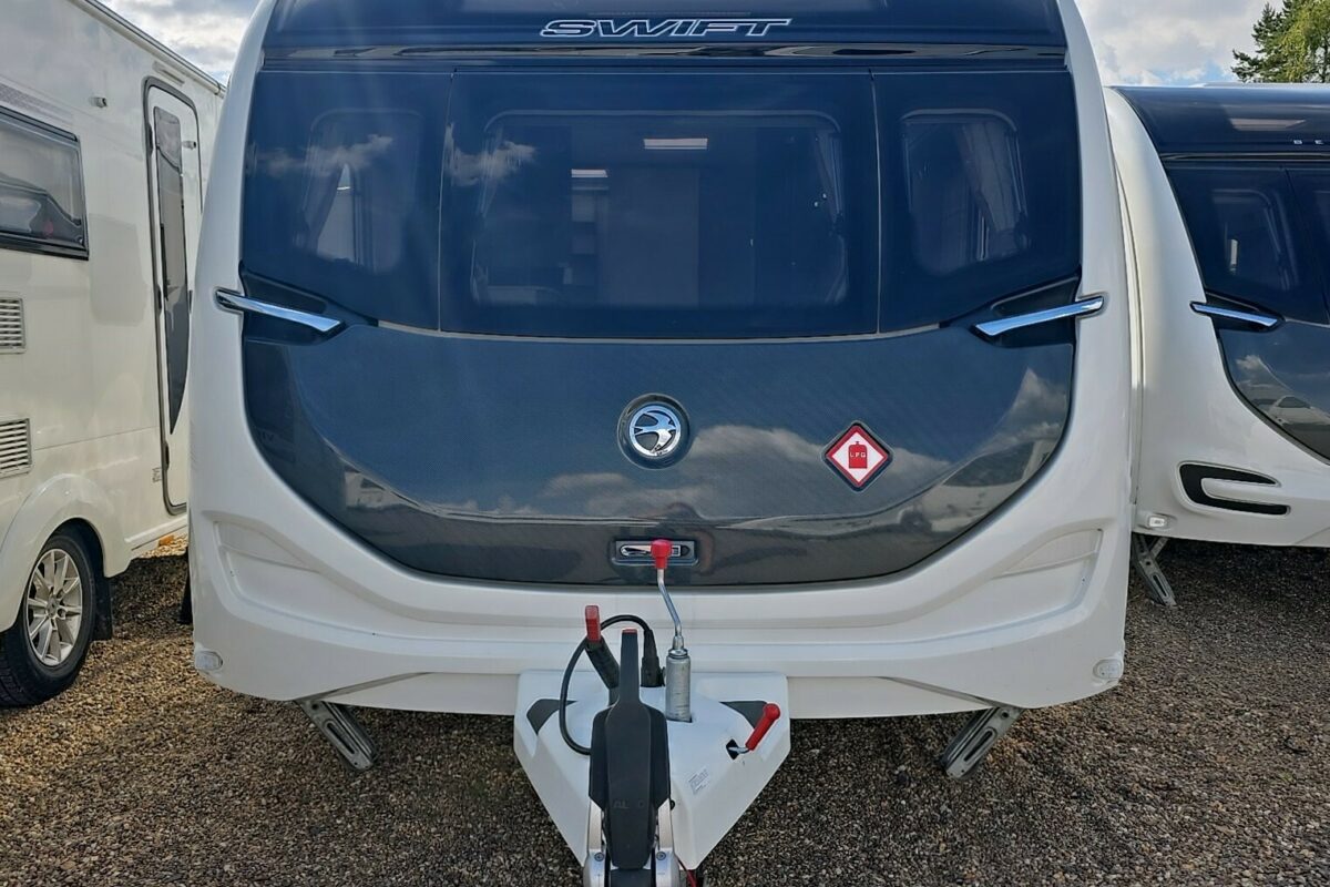 2023 SWIFT CHALLENGER 580 GRANDE FRONT