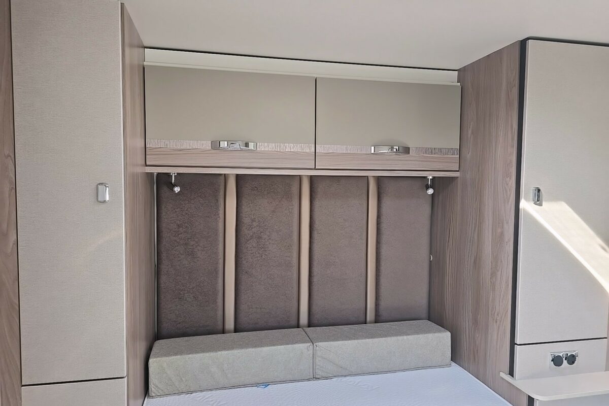 2023 SWIFT CHALLENGER 580 GRANDE BEDROOM