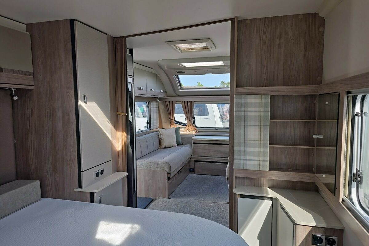 2023 SWIFT CHALLENGER 580 GRANDE BEDROOM