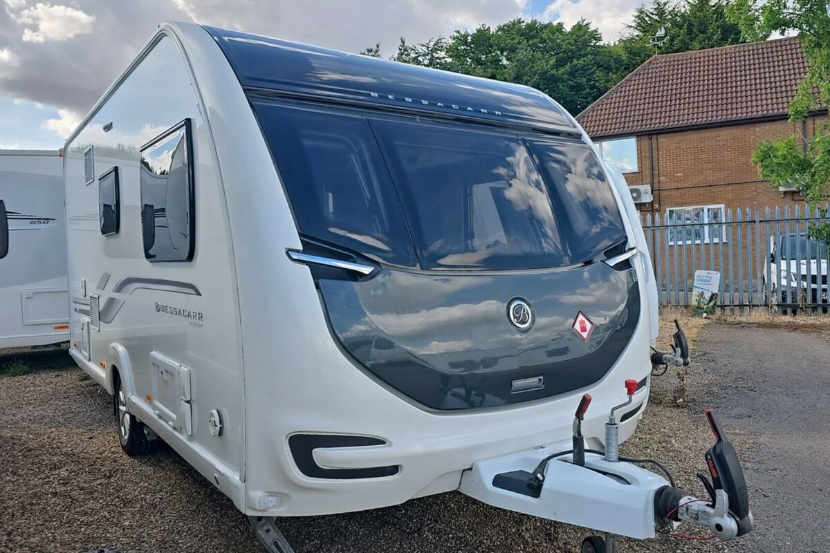 2022 BESSACARR BY DESIGN 495 FRONT O/S
